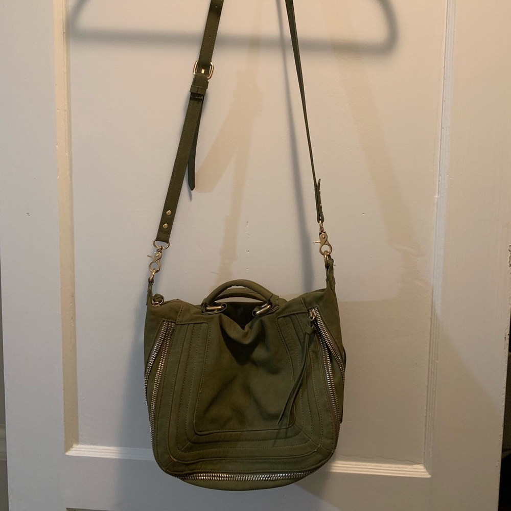 Green crossbody bag